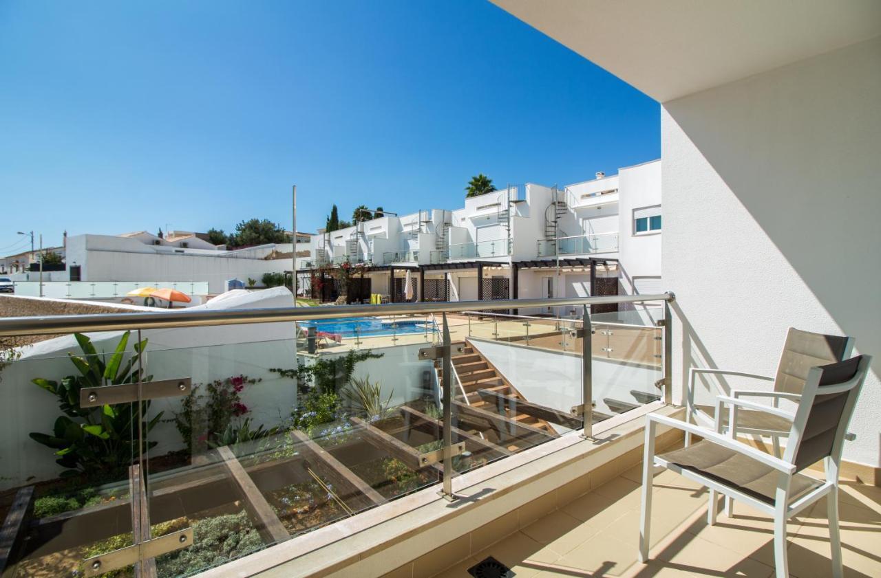 Cliff-Top Townhouse With Stunning Ocean Views Carvoeiro  Esterno foto