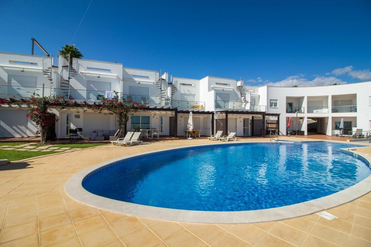 Cliff-Top Townhouse With Stunning Ocean Views Carvoeiro  Esterno foto